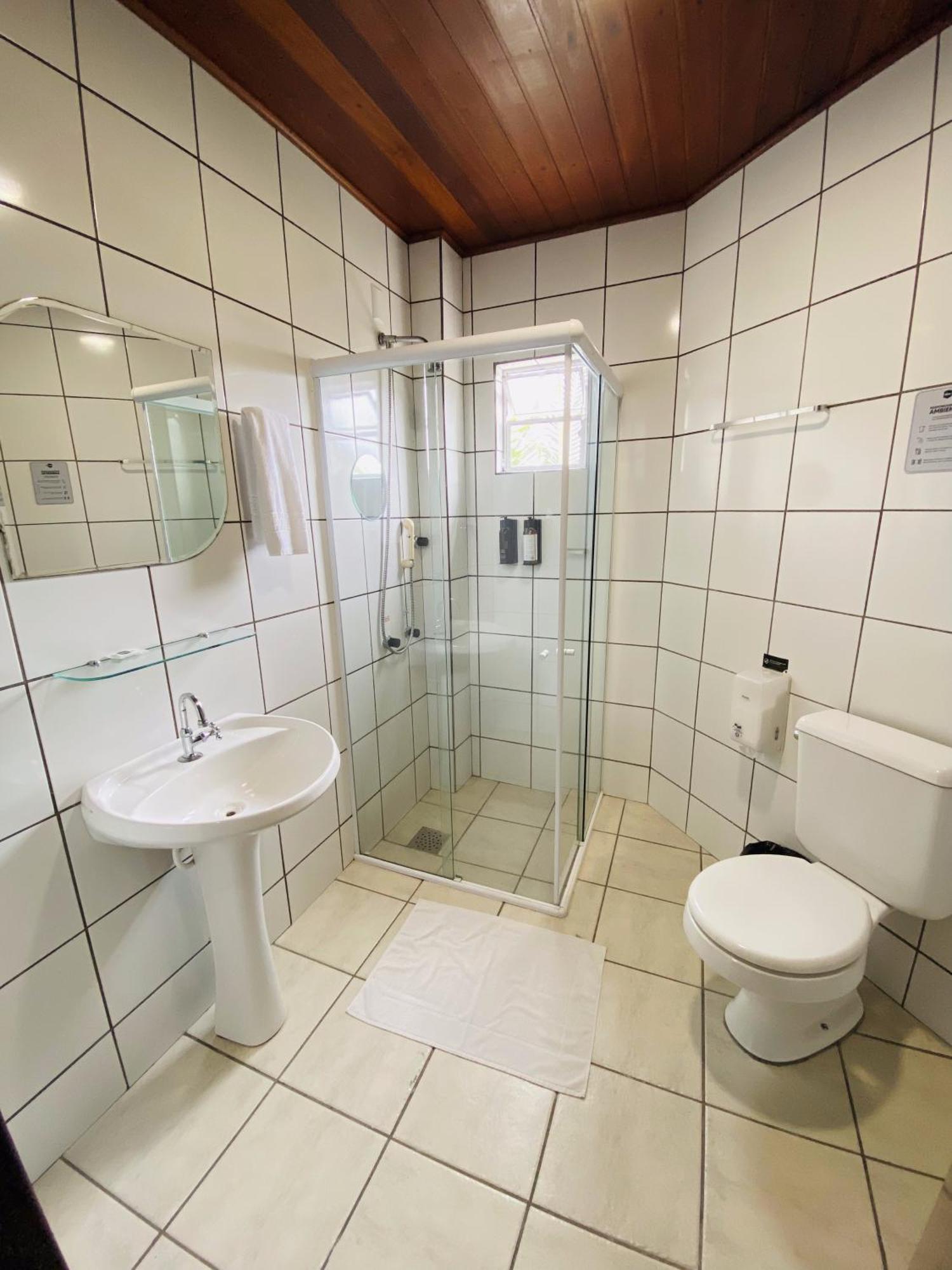 Real Nob Hotel Орлеанс Экстерьер фото