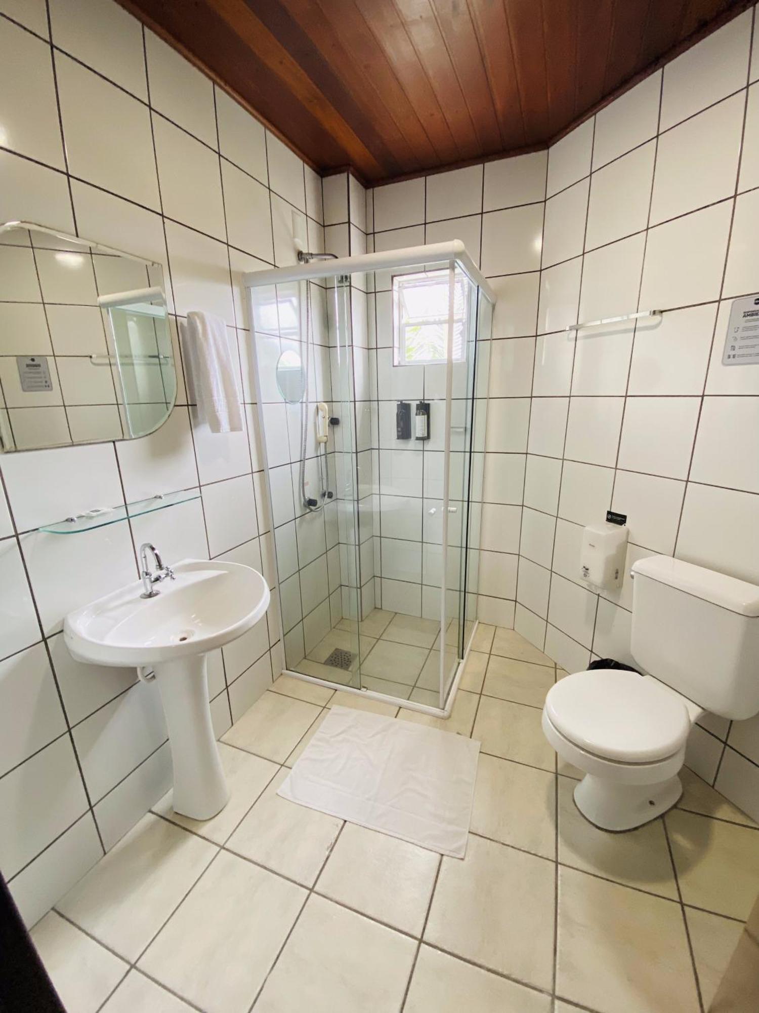 Real Nob Hotel Орлеанс Экстерьер фото