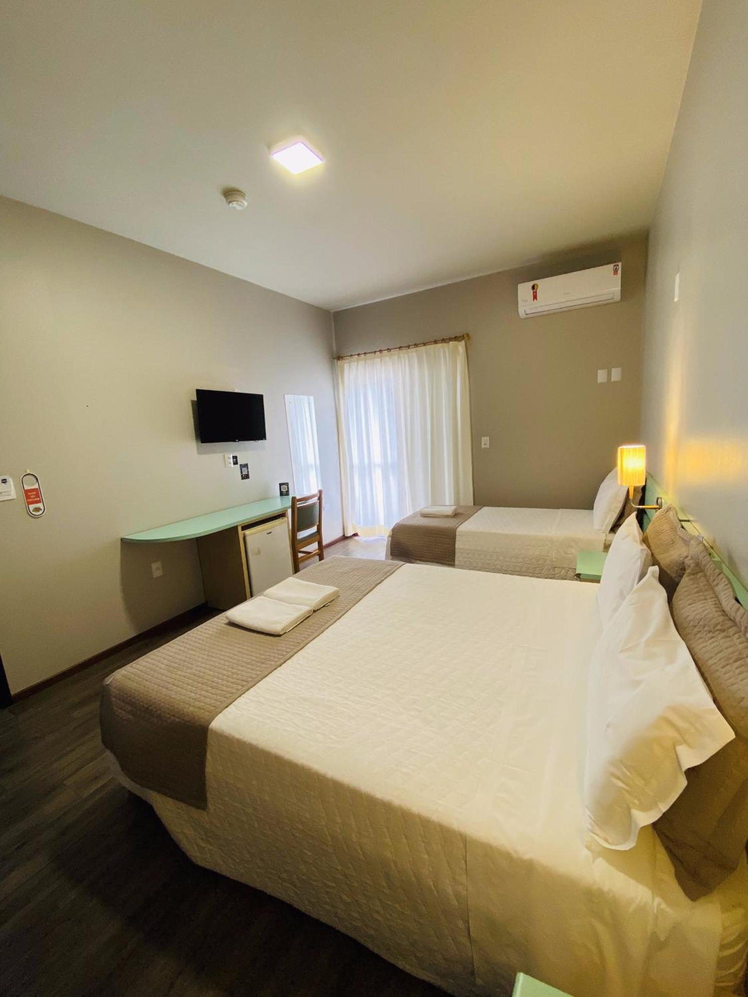 Real Nob Hotel Орлеанс Экстерьер фото